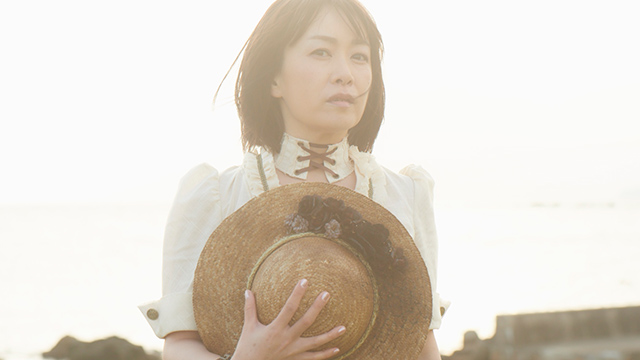 Maki Ootsuki “Destiny” Single CD jacket (theme song of the anime “ONE PIECE HEART of GOLD”)
